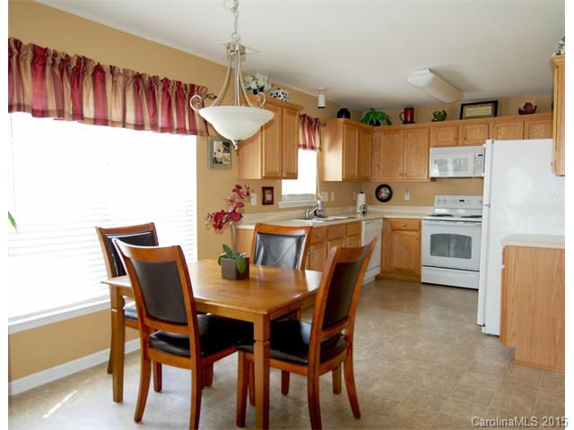 2005 Oakstone Dr, Monroe, NC 28110 photo 9