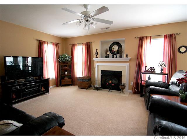 2005 Oakstone Dr, Monroe, NC 28110 photo 8