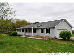 133 Chief Thomas Rd, Harmony, NC 28634 photo 2