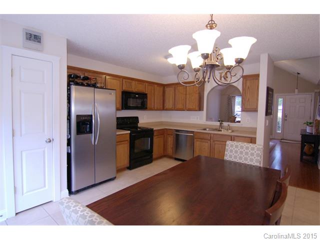 2039 Oakstone Dr, Monroe, NC 28110 photo 7