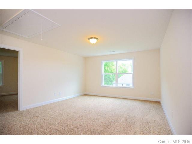 7444 Golf Course Dr, Denver, NC 28037 photo 7