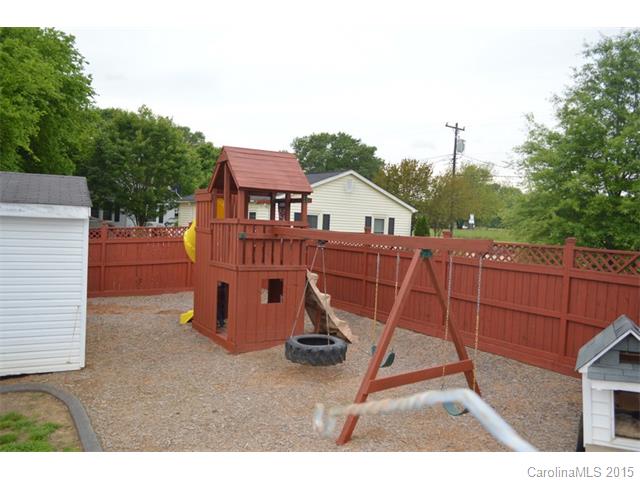 4490 Roberta Rd, Concord, NC 28027 photo 4