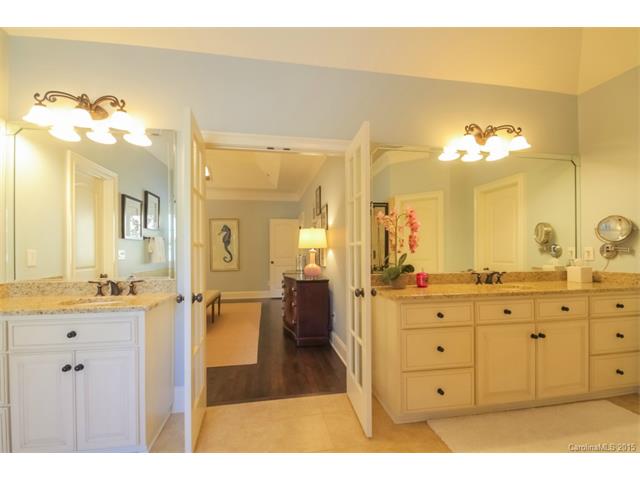 13515 Robert Walker Dr, Davidson, NC 28036 photo 18