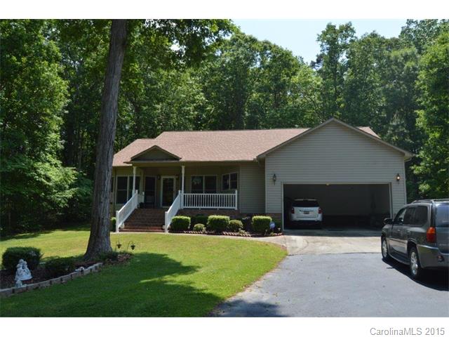 850 Brian Rd, Clover, SC 29710 photo 6