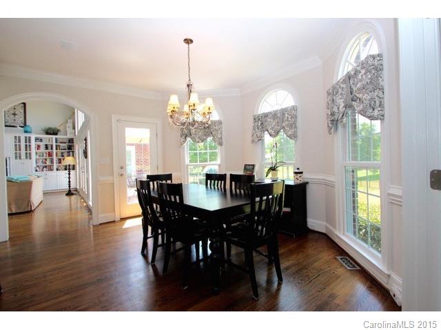 18800 Riverwind Ln, Davidson, NC 28036 photo 7