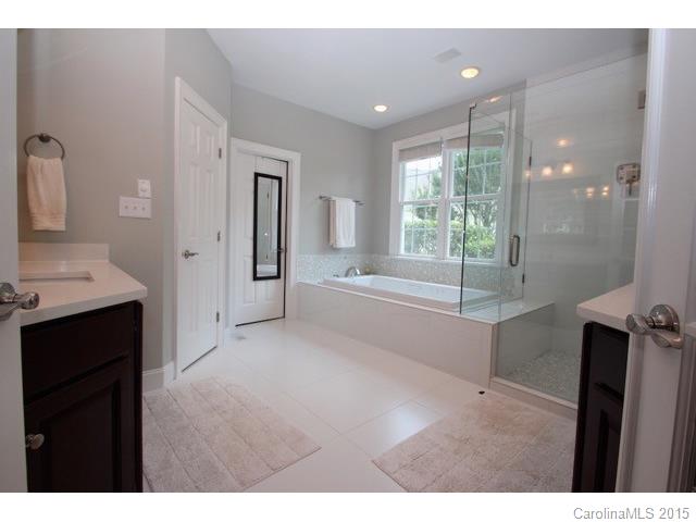 18800 Riverwind Ln, Davidson, NC 28036 photo 14