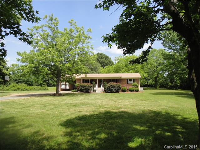 107 E Sunset Dr, Locust, NC 28097 photo 2