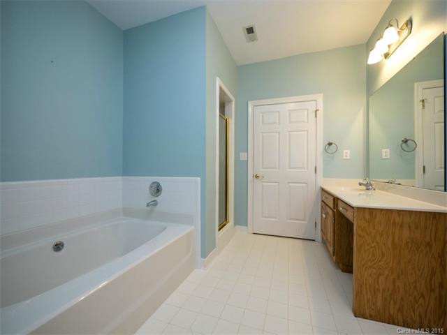 600 Heather Pl, Monroe, NC 28112 photo 17