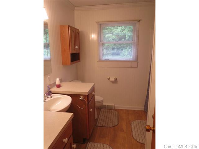 910 E Main St, Shelby, NC 28150 photo 12