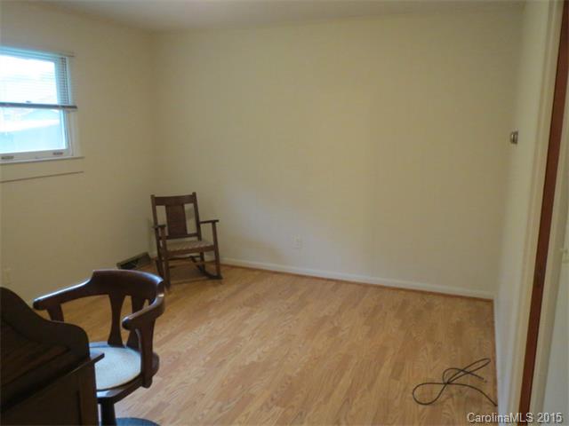 910 E Main St, Shelby, NC 28150 photo 13