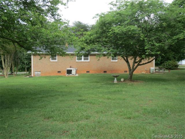 910 E Main St, Shelby, NC 28150 photo 6