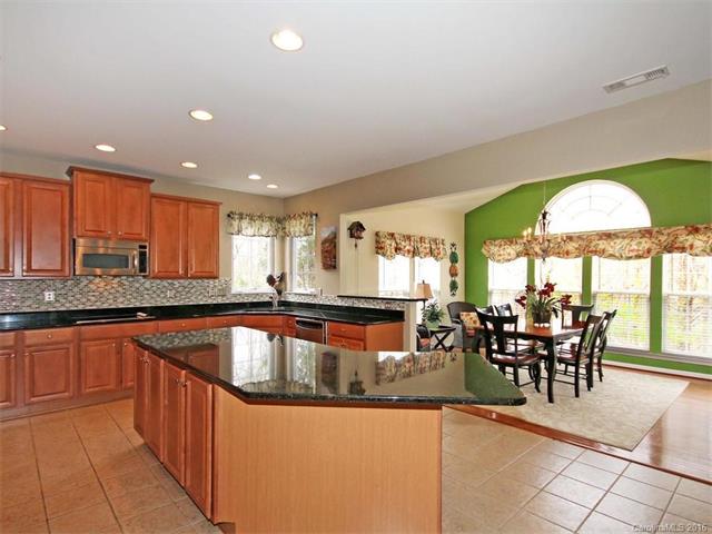 1399 Valhalla Dr, Denver, NC 28037 photo 3