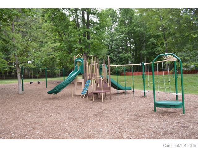 8303 Forest Shadow Cir, Cornelius, NC 28031 photo 24