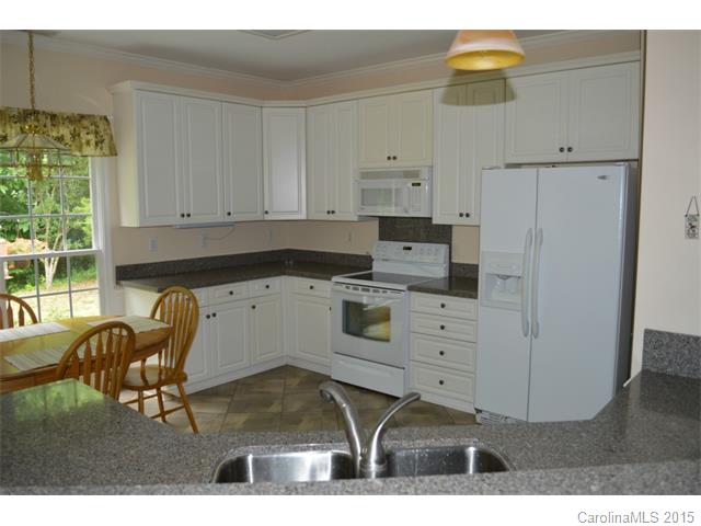 8303 Forest Shadow Cir, Cornelius, NC 28031 photo 11