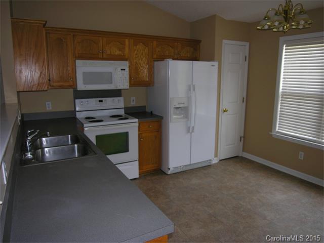 4604 Hendrix Ct, Concord, NC 28025 photo 8