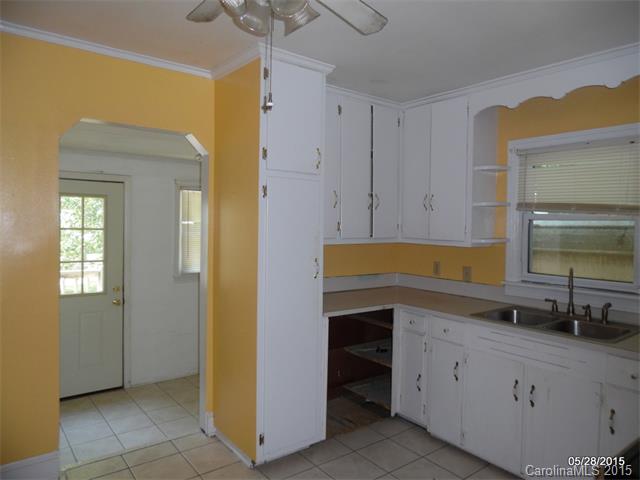 412 Blacksnake Rd, Stanley, NC 28164 photo 6