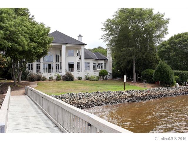 18315 Bowsprit Pointe Rd, Cornelius, NC 28031 photo 2