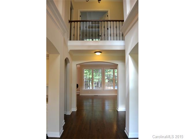 526 Streamside Ln, Waxhaw, NC 28173 photo 2