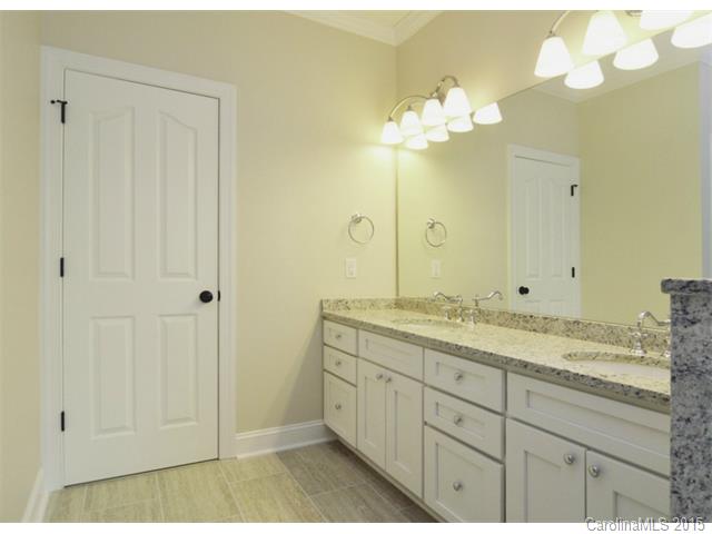 526 Streamside Ln, Waxhaw, NC 28173 photo 9