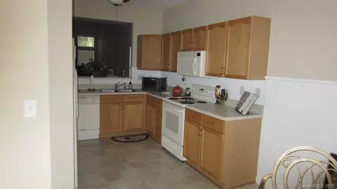 7900 Mariners Pointe 7900 Cir #7900, Denver, NC 28037 photo 5