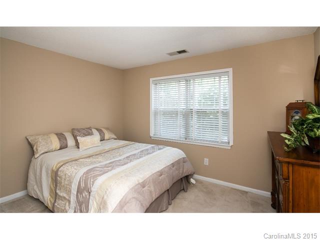 120 Kinderston Dr, Davidson, NC 28036 photo 9