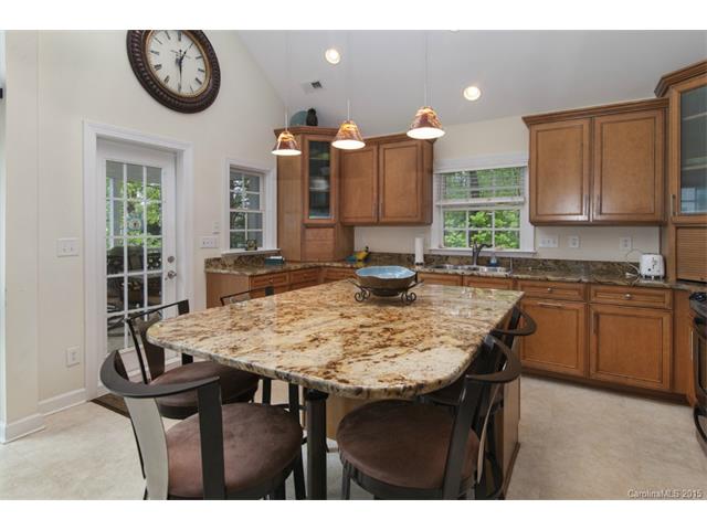 15947 Jetton Rd, Cornelius, NC 28031 photo 12