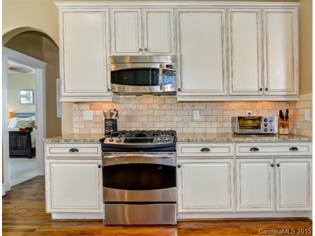 16400 Leavitt Ln, Davidson, NC 28036 photo 9