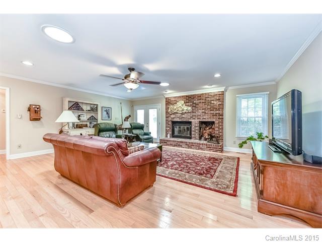 2304 Carson Dr, Waxhaw, NC 28173 photo 8