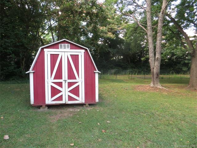 668 Westside Ter, Davidson, NC 28036 photo 4