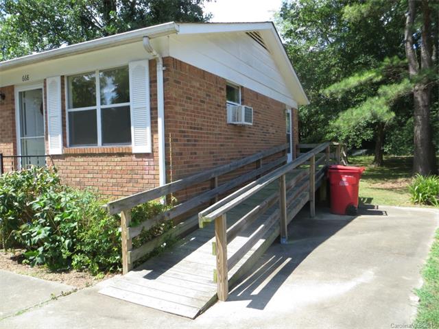 668 Westside Ter, Davidson, NC 28036 photo 2