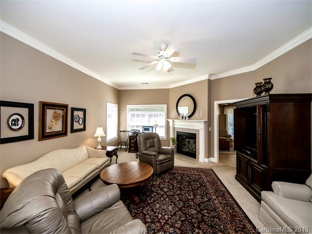 1327 Crown Ridge Dr, Fort Mill, SC 29708 photo 8