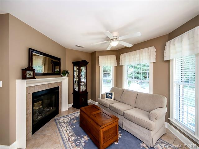 1327 Crown Ridge Dr, Fort Mill, SC 29708 photo 11
