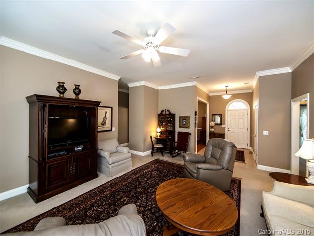1327 Crown Ridge Dr, Fort Mill, SC 29708 photo 9