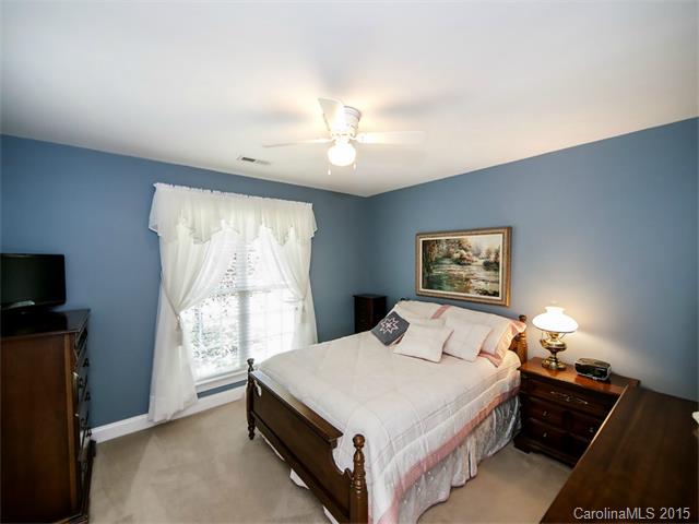 1327 Crown Ridge Dr, Fort Mill, SC 29708 photo 7
