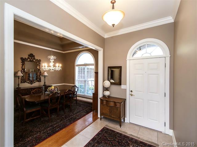 1327 Crown Ridge Dr, Fort Mill, SC 29708 photo 2