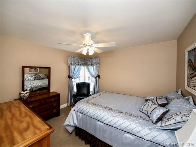 1327 Crown Ridge Dr, Fort Mill, SC 29708 photo 5
