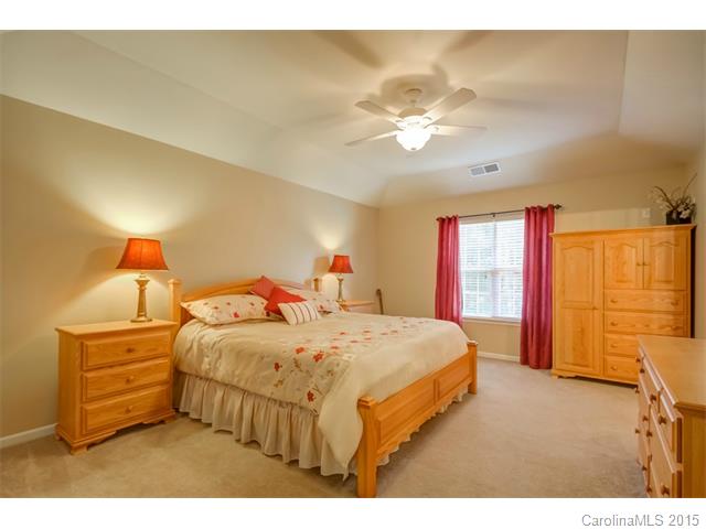 447 Glencrest Dr, Stanley, NC 28164 photo 8