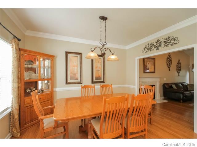 447 Glencrest Dr, Stanley, NC 28164 photo 4