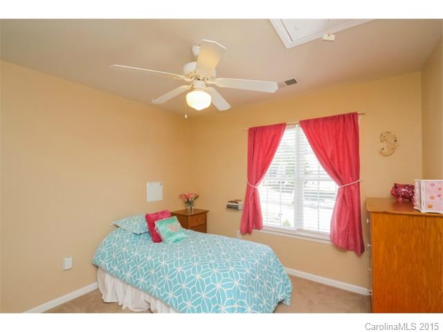 447 Glencrest Dr, Stanley, NC 28164 photo 11