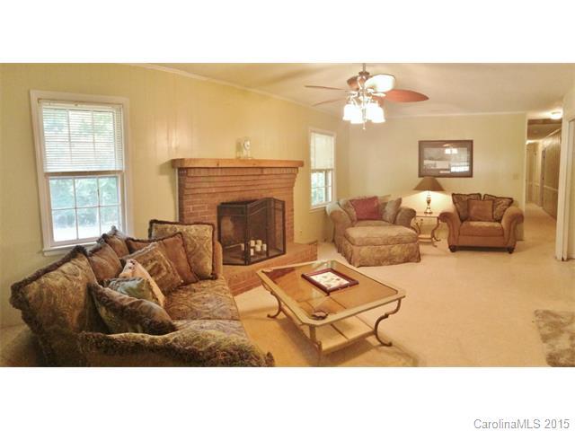 129 Devine St, Stanley, NC 28164 photo 2