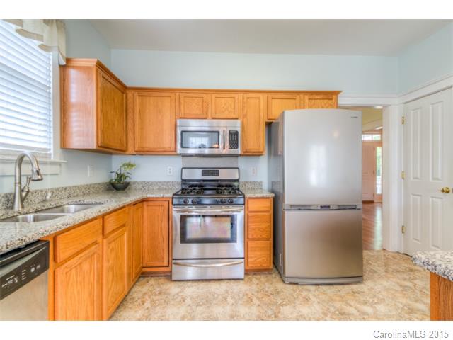 907 Cara Ct, Fort Mill, SC 29708 photo 9