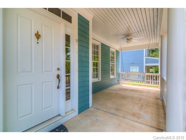 907 Cara Ct, Fort Mill, SC 29708 photo 2