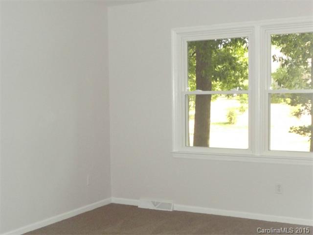 420 Spring Lake Dr, Monroe, NC 28110 photo 10