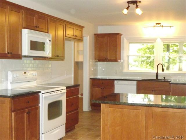 420 Spring Lake Dr, Monroe, NC 28110 photo 4