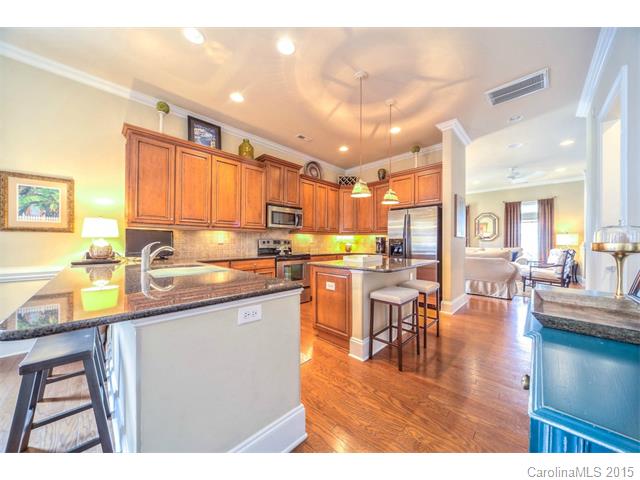 1018 South St, Cornelius, NC 28031 photo 5