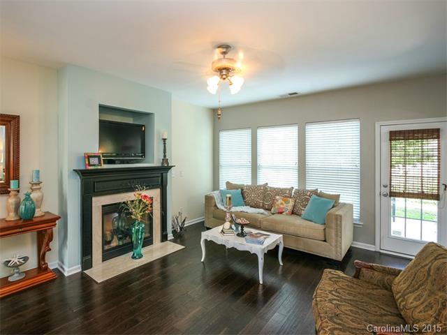 453 Silver Cypress Ln, Fort Mill, SC 29708 photo 3