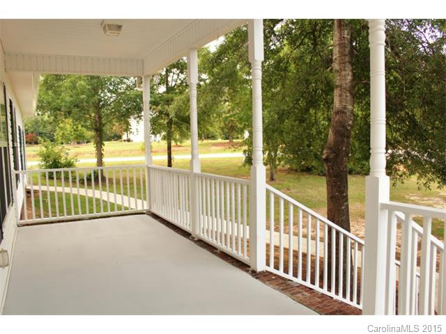 2023 Roadrunner Rd, Clover, SC 29710 photo 1