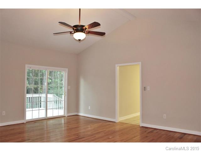 2023 Roadrunner Rd, Clover, SC 29710 photo 7