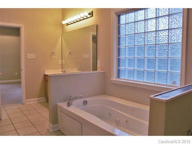 2023 Roadrunner Rd, Clover, SC 29710 photo 14
