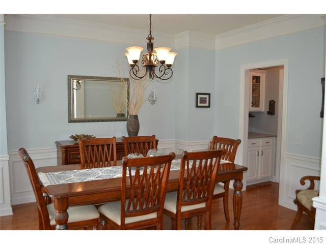 424 Gilchrest Cir, Matthews, NC 28105 photo 6